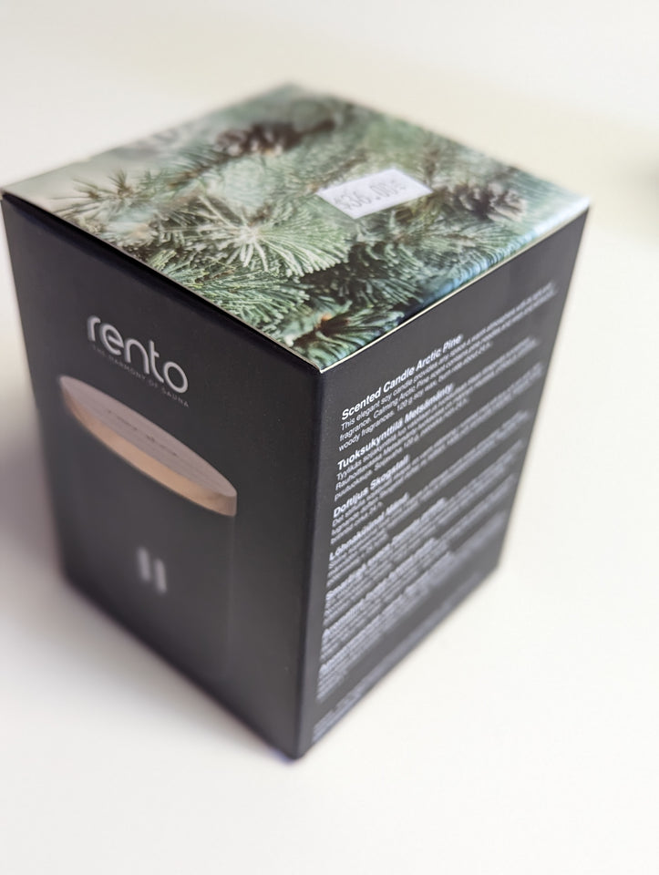 Arctic pine candle